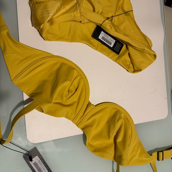 Brand new CUUP bikini swimsuit - Picture 5 of 6